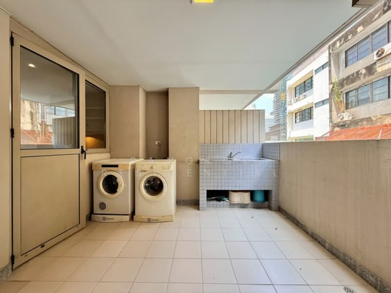 Ruamrudee House, Bangkok, Soi Ruamrudee Ploenchit Road, Lumphini, Pathum Wan, Bangkok, 3 Bedrooms, 235 sqm, Condo For Rent, by Bangkok Residential, 11366213 - DDproperty.com