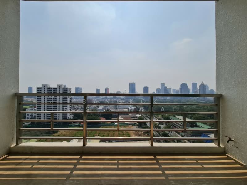 Royal Residence Park, Bangkok, 99 Royal Resident Park Lumphini, Lumphini, Pathum Wan, Bangkok, 3 Bedrooms, 220 sqm, Condo For Rent, by Bangkok Residential, 11366217 - DDproperty.com
