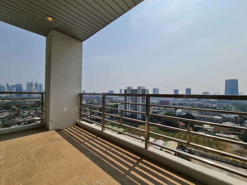Royal Residence Park, Bangkok, 99 Royal Resident Park Lumphini, Lumphini, Pathum Wan, Bangkok, 3 Bedrooms, 220 sqm, Condo For Rent, by Bangkok Residential, 11366217 - DDproperty.com