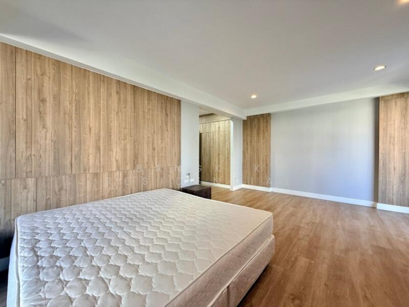 For Rent - Raj Mansion, Bangkok