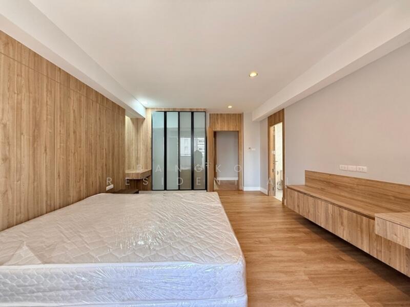 For Rent - Raj Mansion, Bangkok