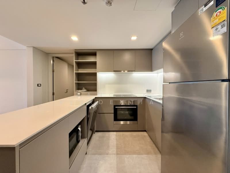 ให้เช่า - Piya Apartment Sukhumvit 15 : ปิยะ อพาร์ทเม้นท์ สุขุมวิท 15, กรุงเทพ
