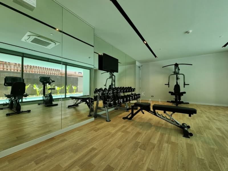 ให้เช่า - Piya Apartment Sukhumvit 15 : ปิยะ อพาร์ทเม้นท์ สุขุมวิท 15, กรุงเทพ