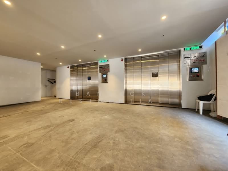 ให้เช่า - Piya Apartment Sukhumvit 15 : ปิยะ อพาร์ทเม้นท์ สุขุมวิท 15, กรุงเทพ