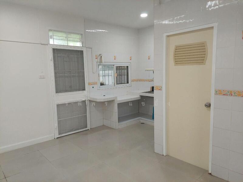 ขาย - Bann Imumporn Pinklao-Thawee Watthana : บ้านอิ่มอัมพร ปิ่นเกล้า-ทวีวัฒนา, กรุงเทพ