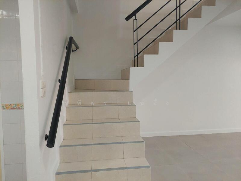 For Sale - Bann Imumporn Pinklao-Thawee Watthana, Bangkok