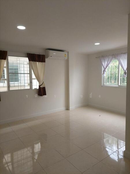 For Sale - Bann Imumporn Pinklao-Thawee Watthana, Bangkok