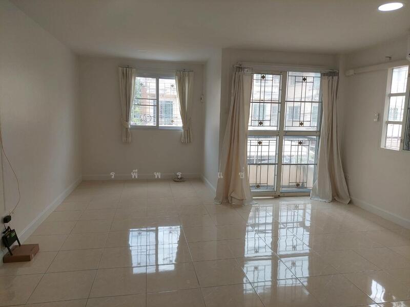 ขาย - Bann Imumporn Pinklao-Thawee Watthana : บ้านอิ่มอัมพร ปิ่นเกล้า-ทวีวัฒนา, กรุงเทพ