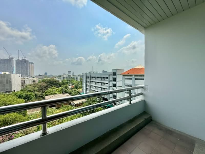 ให้เช่า - Charoenjai Place : เจริญใจ เพลซ, กรุงเทพ