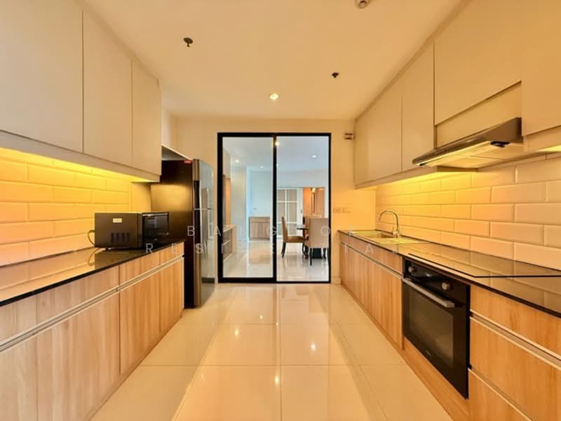 ให้เช่า - Charoenjai Place : เจริญใจ เพลซ, กรุงเทพ