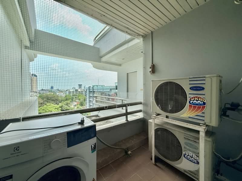 Baan Thai Living Ekkamai, Bangkok, 40 Soi Pridi Banomyong 31, Khlong Tan Nua, Watthana, Bangkok, 3 Bedrooms, 171 sqm, Condo For Rent, by Bangkok Residential, 11369148 - DDproperty.com