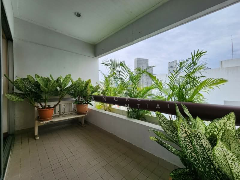 Esmeralda Apartments : เอสเมอรัลด้า อพาร์ทเม้นท์, กรุงเทพ, ซอยงามดูพลี ถนนพระราม 4, ทุ่งมหาเมฆ, สาทร, กรุงเทพ, 385 ตร.ม., คอนโด ให้เช่า, โดย Bangkok Residential, 11369237 - DDproperty.com