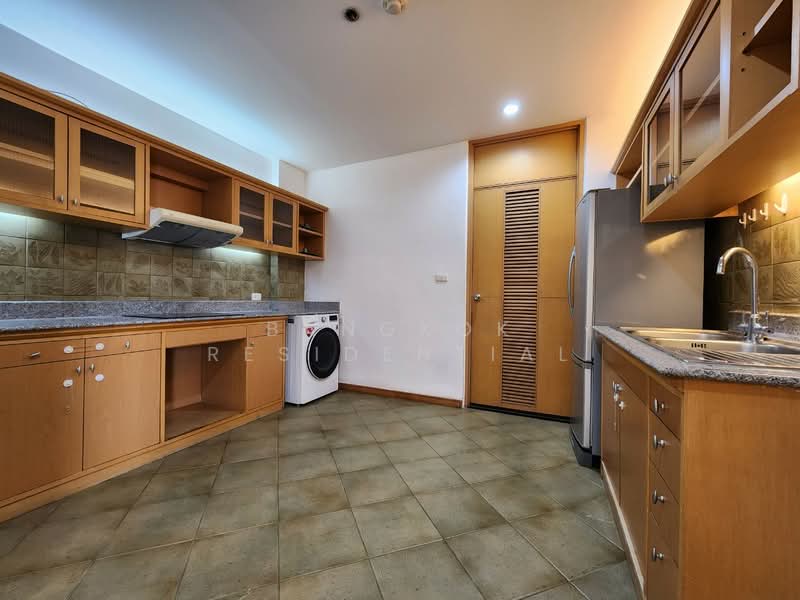 Esmeralda Apartments, Bangkok, Soi Ngamduphli, Rama 4 Road, Thung Maha Mek, Sathon, Bangkok, 4 Bedrooms, 385 sqm, Condo For Rent, by Bangkok Residential, 11369237 - DDproperty.com