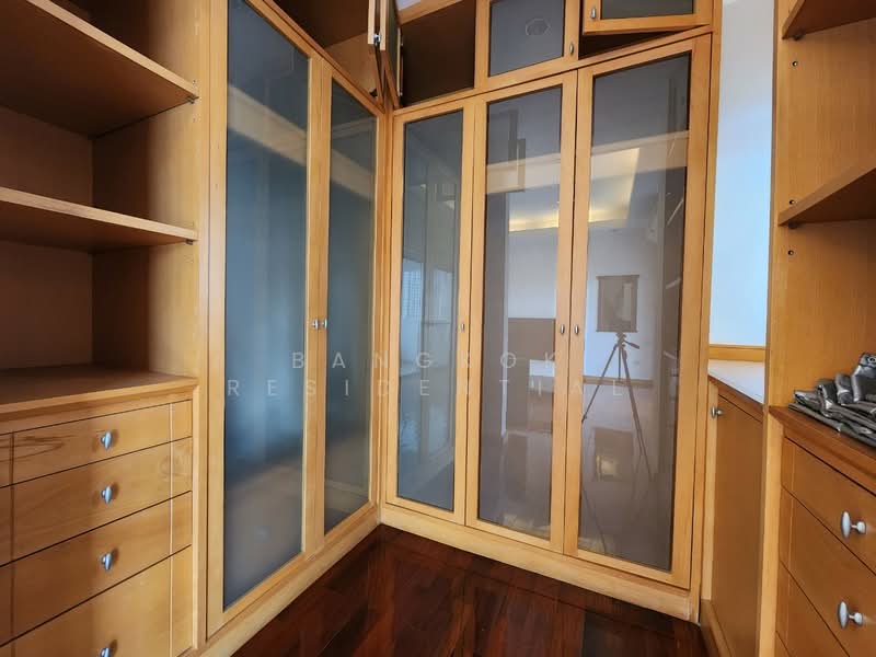 Esmeralda Apartments, Bangkok, Soi Ngamduphli, Rama 4 Road, Thung Maha Mek, Sathon, Bangkok, 4 Bedrooms, 385 sqm, Condo For Rent, by Bangkok Residential, 11369237 - DDproperty.com