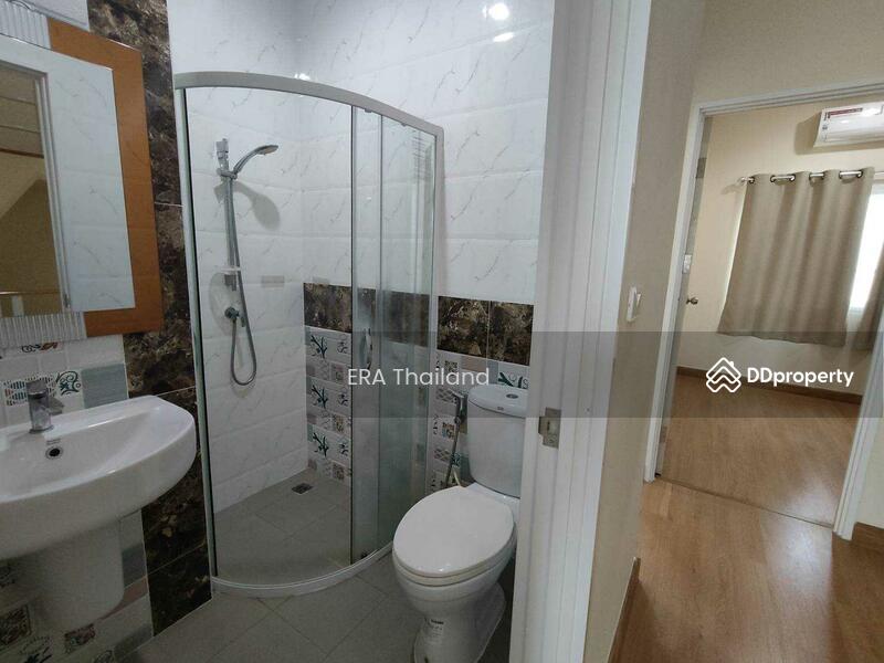Golden Town Sukhumvit-Bearing Station, Samut Prakan, Soi Tesabansamrongtai 6, Sam Rong, Phra Pra Daeng, Samut Prakan, 4 Bedrooms, 117 sqm, Townhouse For Sale, by ERA Thailand, 11369966 - DDproperty.com