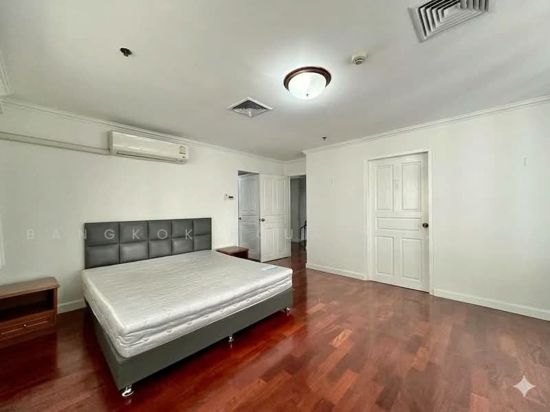 Le Raffine Sukhumvit 24, Bangkok, Soi Sukhumvit 24, Khong Tan, Khlong Toei, Bangkok, 4 Bedrooms, 372 sqm, Apartment For Rent, by Bangkok House Living, 11370451 - DDproperty.com
