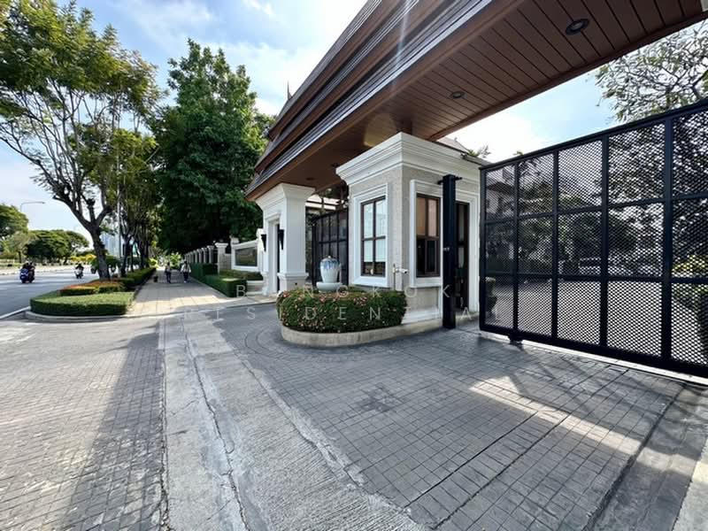 House in Compound, Bangkok, Naradhiwat Rajanagarindra Road, Chong Nonsi, Yan Nawa, Bangkok, 4 Bedrooms, 480 sqm, Single Detached House For Rent, by Bangkok Residential, 11372352 - DDproperty.com