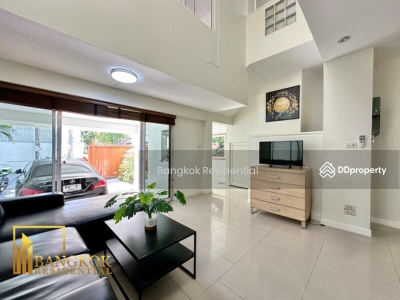 For Rent - Townhouse in Compound, Bangkok