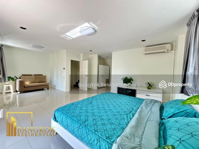For Rent - Townhouse in Compound, Bangkok
