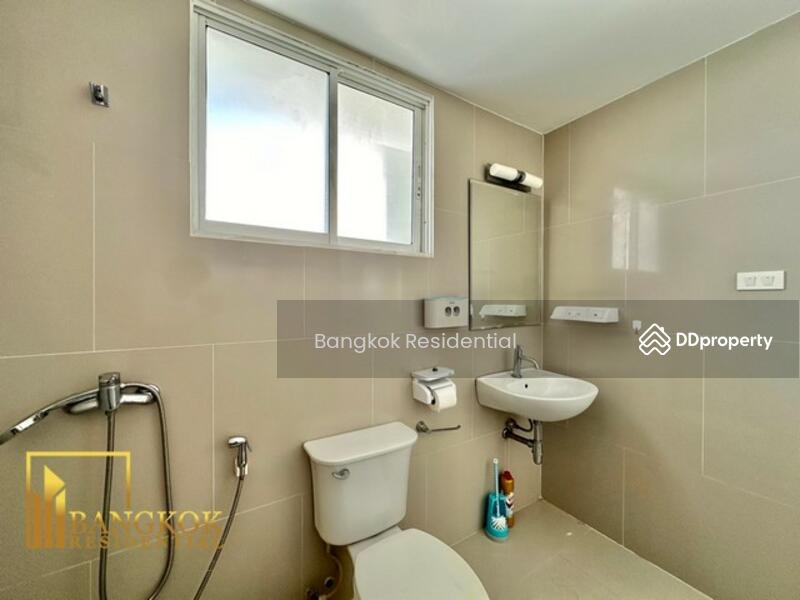 For Rent - Townhouse in Compound, Bangkok