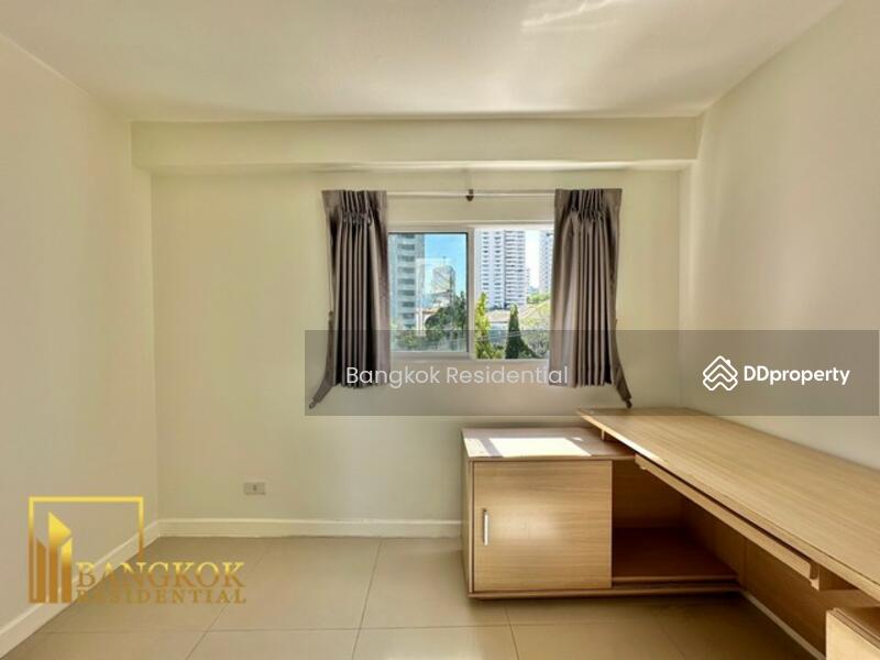 For Rent - Townhouse in Compound, Bangkok