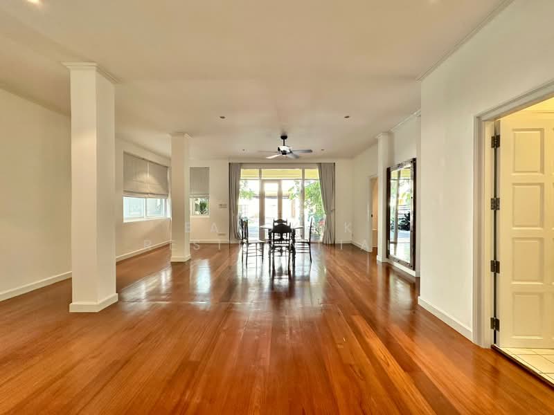 Detached House, Bangkok, Sukhumvit 31, Khlong Tan Nua, Watthana, Bangkok, 4 Bedrooms, 400 sqm, Single Detached House For Rent, by Bangkok Residential, 11373662 - DDproperty.com