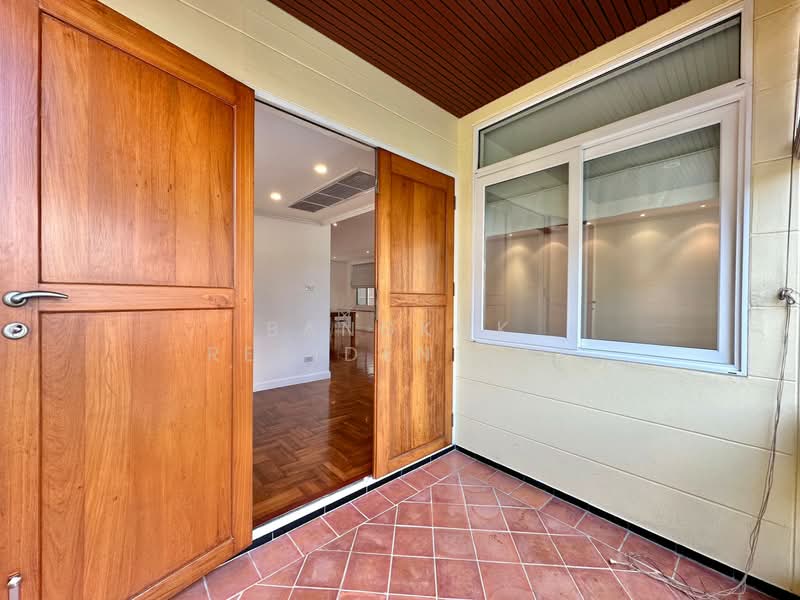 Detached House, Bangkok, Sukhumvit 31, Khlong Tan Nua, Watthana, Bangkok, 4 Bedrooms, 400 sqm, Single Detached House For Rent, by Bangkok Residential, 11373662 - DDproperty.com