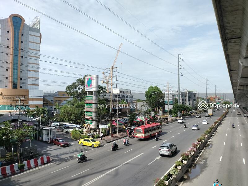 ขาย - ขายด่วน บ้านเดี่ยวทำเลดี ม. สินทวี เพียง 500 เมตร ถึงหน้า ถ..พระราม 2 ซ.43 / รพ.บางมด / ป้ายรถเมล์, กรุงเทพ