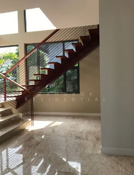 Detached House, Bangkok, Sukhumvit 39, Khlong Tan Nua, Watthana, Bangkok, 5 Bedrooms, 540 sqm, Single Detached House For Rent, by Bangkok Residential, 11374563 - DDproperty.com