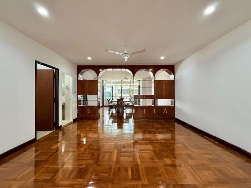 Rishi Court, Bangkok, 47 Soi Sukhumvit 15, Khlongtoei Nua, Watthana, Bangkok, 3 Bedrooms, 200 sqm, Condo For Rent, by Bangkok Residential, 11375159 - DDproperty.com