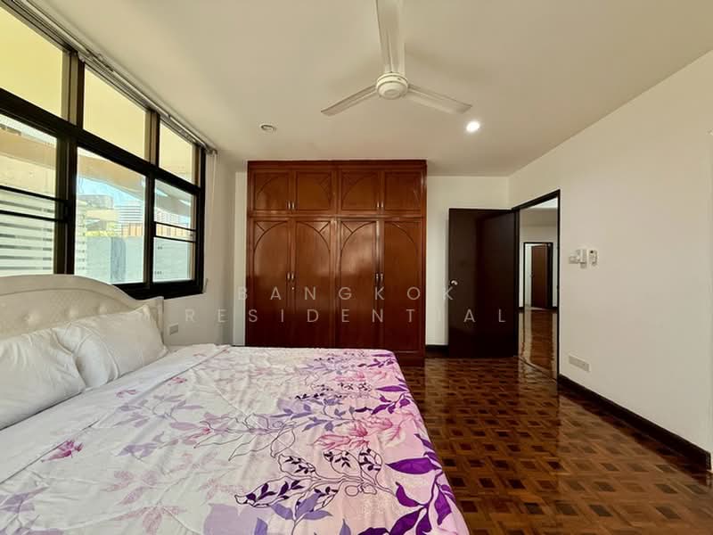 Rishi Court, Bangkok, 47 Soi Sukhumvit 15, Khlongtoei Nua, Watthana, Bangkok, 3 Bedrooms, 200 sqm, Condo For Rent, by Bangkok Residential, 11375159 - DDproperty.com