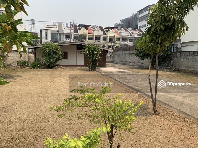 ขาย - นิมมาน, เชียงใหม่
