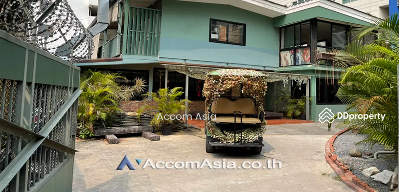For Sale - 3 Bedrooms House for Sale and Rent in Sukhumvit, Bangkok near BTS Ekkamai (1718377), Bangkok