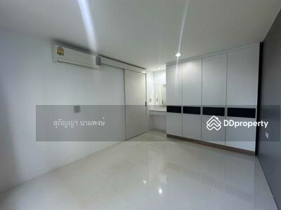 ขาย - The First Condominium Amata Nakhon : เดอะ เฟิร์ส คอนโดมิเนียม อมตะนคร, ชลบุรี