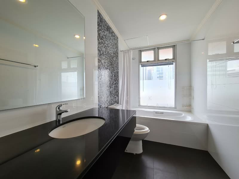 Newton Tower, Bangkok, Soi Sukhumvit 6, Khlong Toei, Khlong Toei, Bangkok, 3 Bedrooms, 198 sqm, Condo For Rent, by Bangkok Residential, 11377774 - DDproperty.com