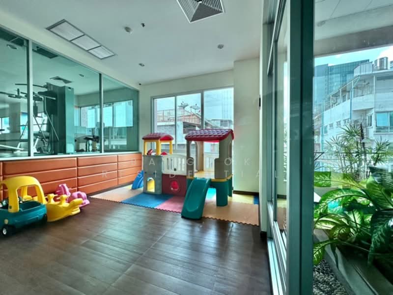 ให้เช่า - Silom Grand Terrace : สีลม แกรนด์ เทอเรส, กรุงเทพ