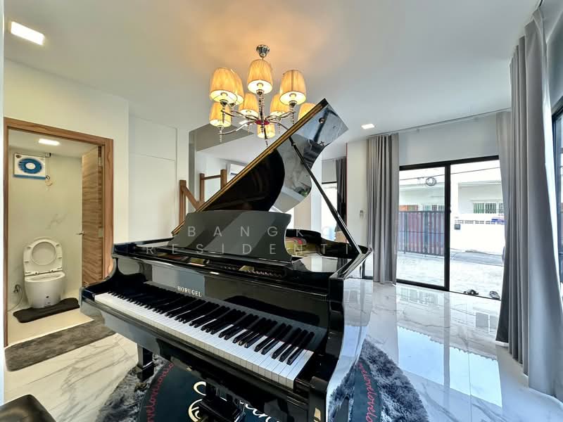 Detached House, Bangkok, Sukhumvit 65, Khlong Tan Nua, Watthana, Bangkok, 3 Bedrooms, 200 sqm, Single Detached House For Rent, by Bangkok Residential, 11378437 - DDproperty.com