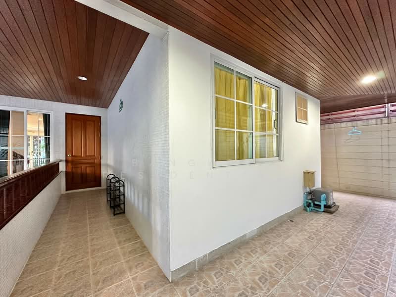 House in Compound, กรุงเทพ, Sukhumvit 63, คลองตันเหนือ, วัฒนา, กรุงเทพ, 285 ตร.ม., บ้านเดี่ยว ให้เช่า, โดย Bangkok Residential, 11378460 - DDproperty.com
