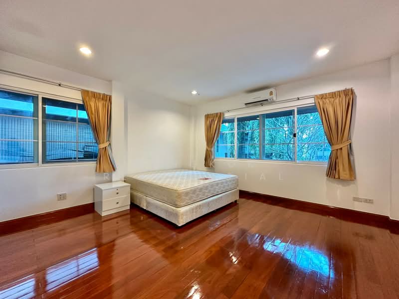 House in Compound, กรุงเทพ, Sukhumvit 63, คลองตันเหนือ, วัฒนา, กรุงเทพ, 285 ตร.ม., บ้านเดี่ยว ให้เช่า, โดย Bangkok Residential, 11378460 - DDproperty.com