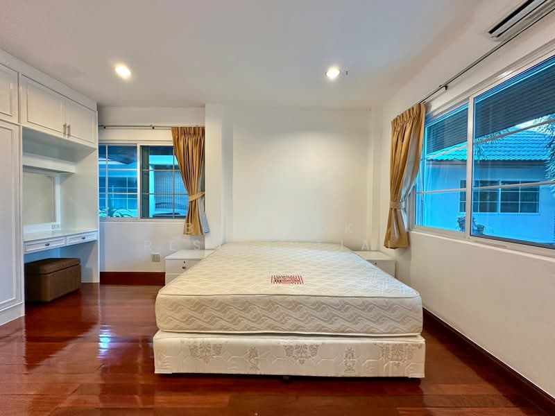 House in Compound, กรุงเทพ, Sukhumvit 63, คลองตันเหนือ, วัฒนา, กรุงเทพ, 285 ตร.ม., บ้านเดี่ยว ให้เช่า, โดย Bangkok Residential, 11378460 - DDproperty.com