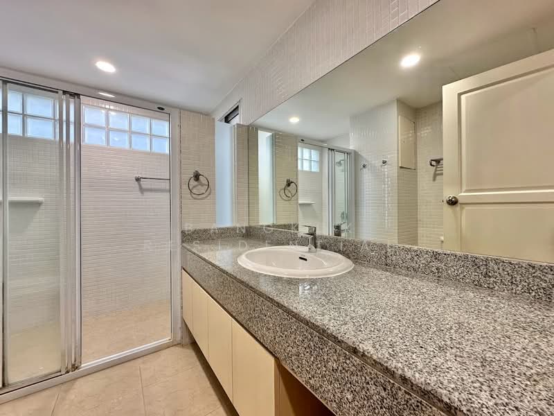 House in Compound, กรุงเทพ, Sukhumvit 24, คลองตัน, คลองเตย, กรุงเทพ, 350 ตร.ม., บ้านเดี่ยว ให้เช่า, โดย Bangkok Residential, 11378478 - DDproperty.com