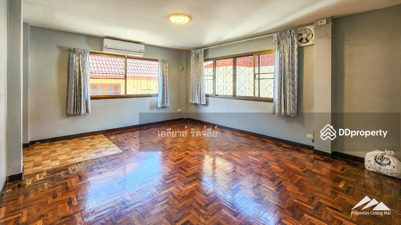 บ้านสำหรับครอบครัว 7 ห้องนอนในสันทรายใกล้มหาวิทยาลัยแม่โจ้, เชียงใหม่, หนองหาร, สันทราย, เชียงใหม่, 360 ตร.ม., บ้านเดี่ยว ขาย, โดย เอลียาห์ ริดจ์ลี่ย์, 11379370 - DDproperty.com