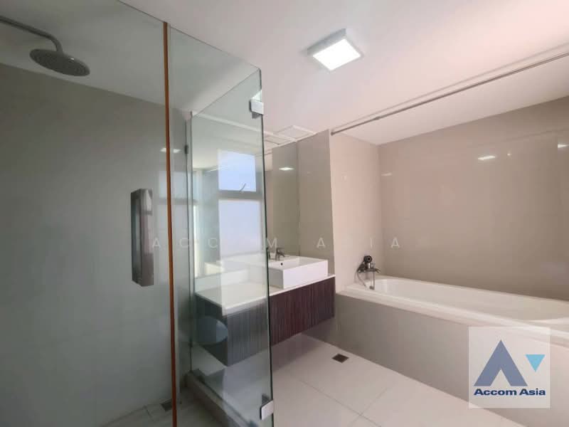 Regent on The Park 2, Bangkok, Sukhumvit 61, Khlong Tan Nua, Watthana, Bangkok, 3 Bedrooms, 260 sqm, Condo For Sale, by Accom Asia, 11379772 - DDproperty.com
