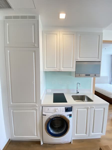Noble BE33, Bangkok, 19 Soi Sukhumvit 33, Khlong Tan Nua, Watthana, Bangkok, 1 Bedroom, 35 sqm, Condo For Rent, by CS Poon, 11380169 - DDproperty.com