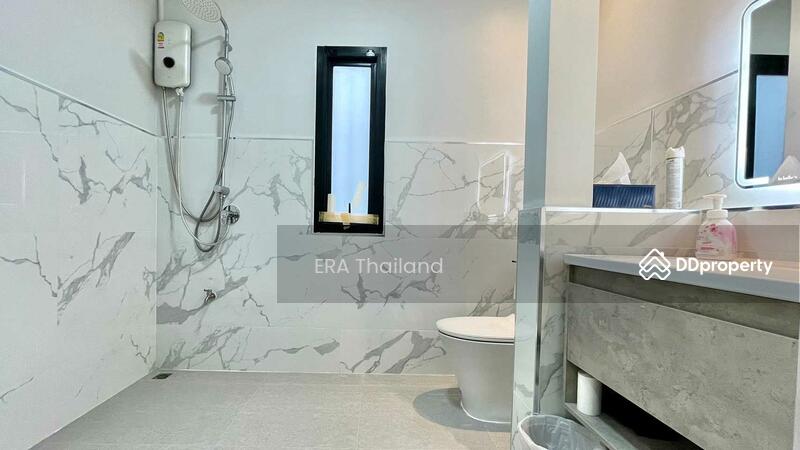 ขาย(sale) บ้านเดี่ยวหลังใหญ่ หมู่บ้านชลลดา คู้บอน, Bangkok, Khan Na Yao, Khan Na Yao, Bangkok, 3 Bedrooms, 180 sqm, Single Detached House For Sale, by ERA Thailand, 11380595 - DDproperty.com