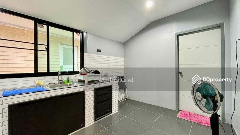 ขาย(sale) บ้านเดี่ยวหลังใหญ่ หมู่บ้านชลลดา คู้บอน, กรุงเทพ, คันนายาว, คันนายาว, กรุงเทพ, 180 ตร.ม., บ้านเดี่ยว ขาย, โดย ERA Thailand, 11380595 - DDproperty.com