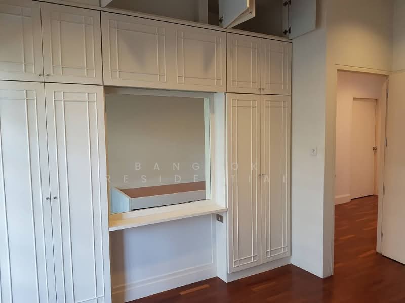 Prompak Gardens Condominium, Bangkok, Sukhumvit, Khlongtoei Nua, Watthana, Bangkok, 3 Bedrooms, 350 sqm, Condo For Rent, by Bangkok Residential, 11380600 - DDproperty.com