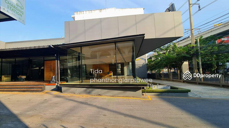 ให้เช่า - โกดังพร้อมออฟฟิศ ลาดพร้าว, กรุงเทพ