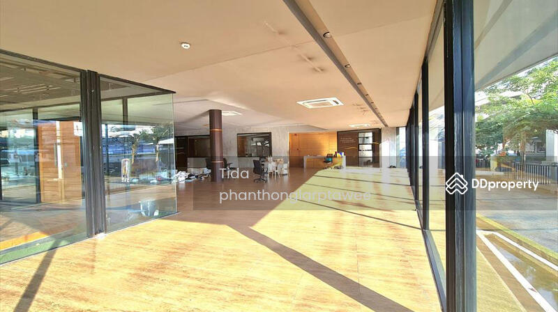 ให้เช่า - โกดังพร้อมออฟฟิศ ลาดพร้าว, กรุงเทพ