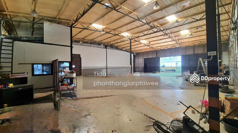 ให้เช่า - โกดังพร้อมออฟฟิศ ลาดพร้าว, กรุงเทพ